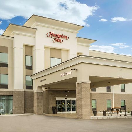 Hampton Inn Newport Eksteriør billede